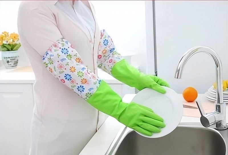 CCTV name dishwashing liquid contains formaldehyde, can cause cancer