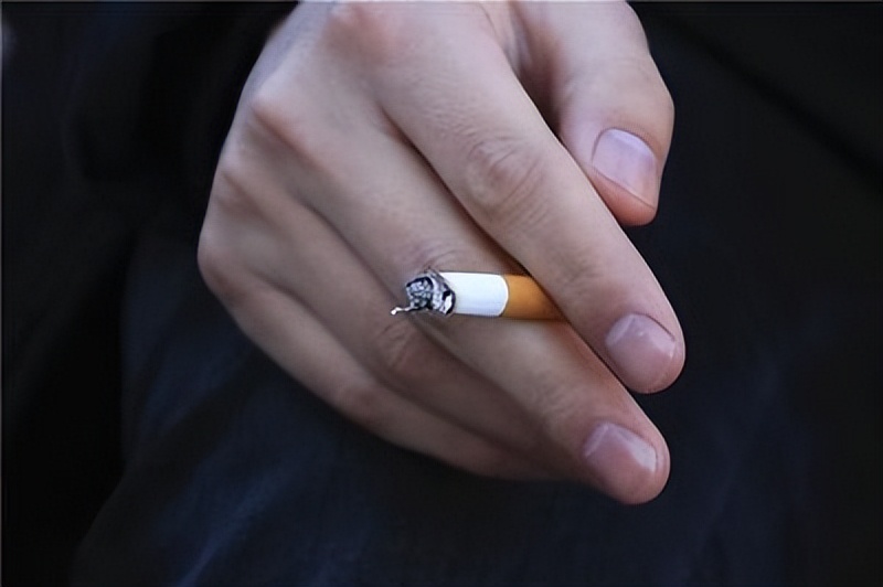 Can I smoke after waking up in the morning?Remind smokers that smoking