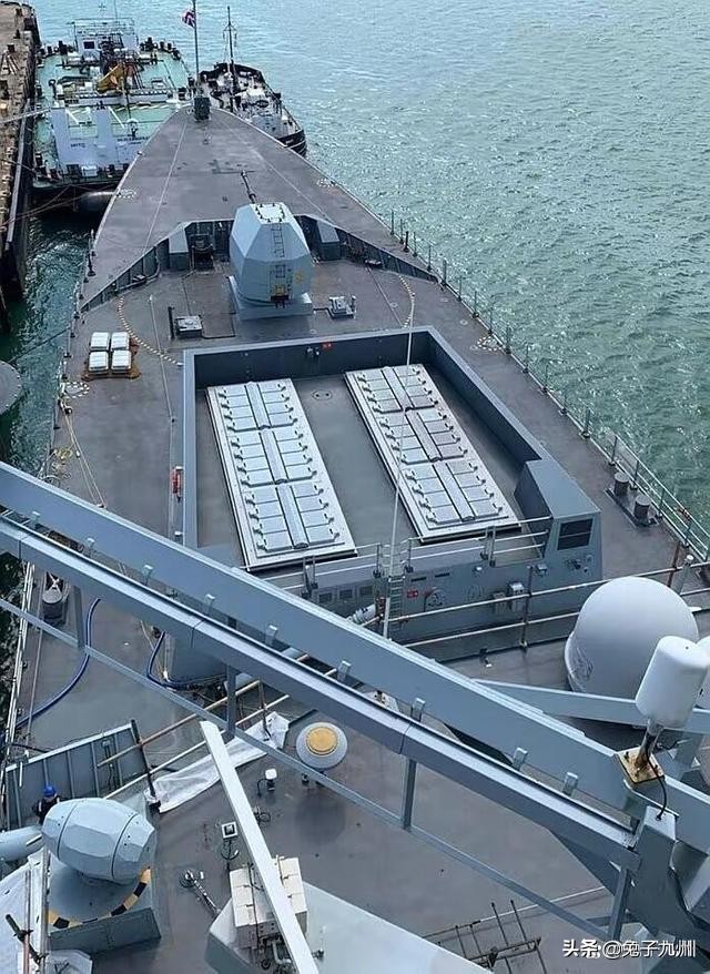 Major ships of the British Navy iNEWS