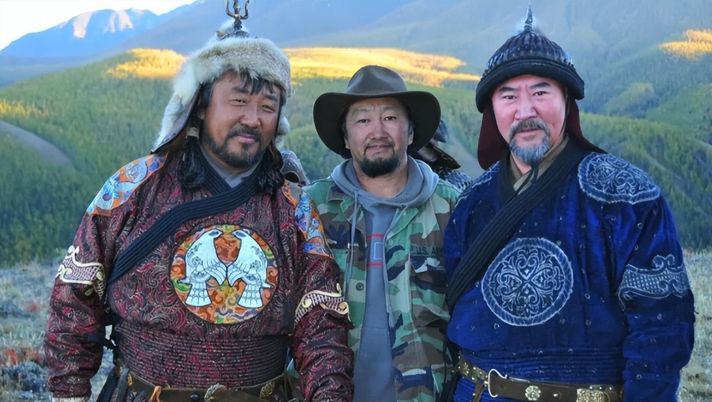 Huang Jianzhong was filming a historical drama, 