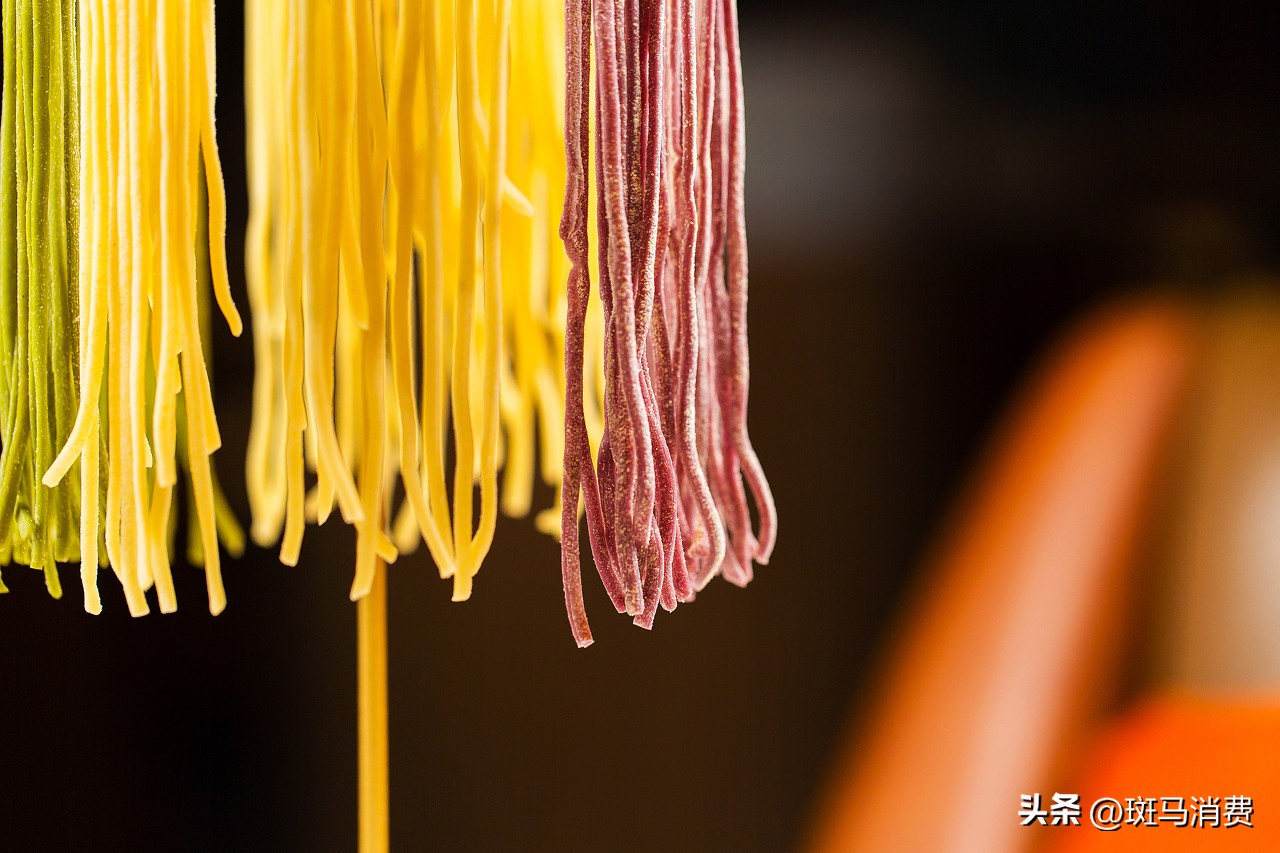 Noodle rivers and lakes, when the wind blows again iNEWS