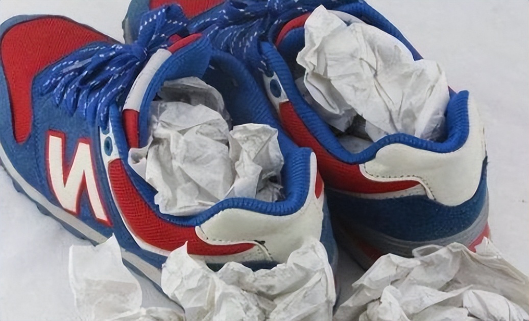 When buying shoes, don't throw the 