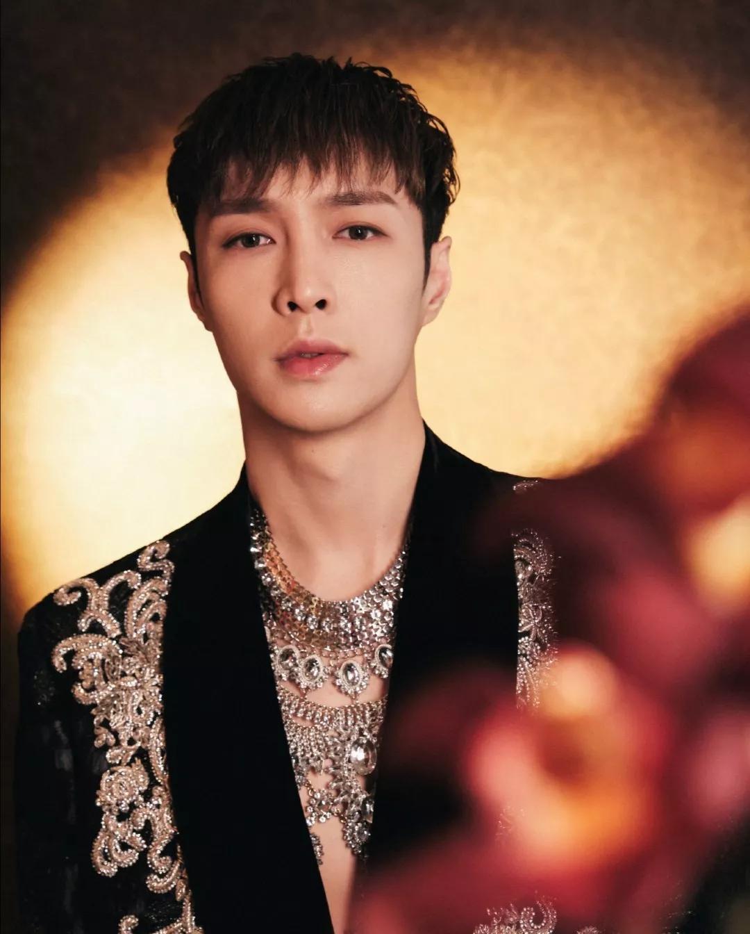 Have you ever seen Zhang Yixing like this? iMedia