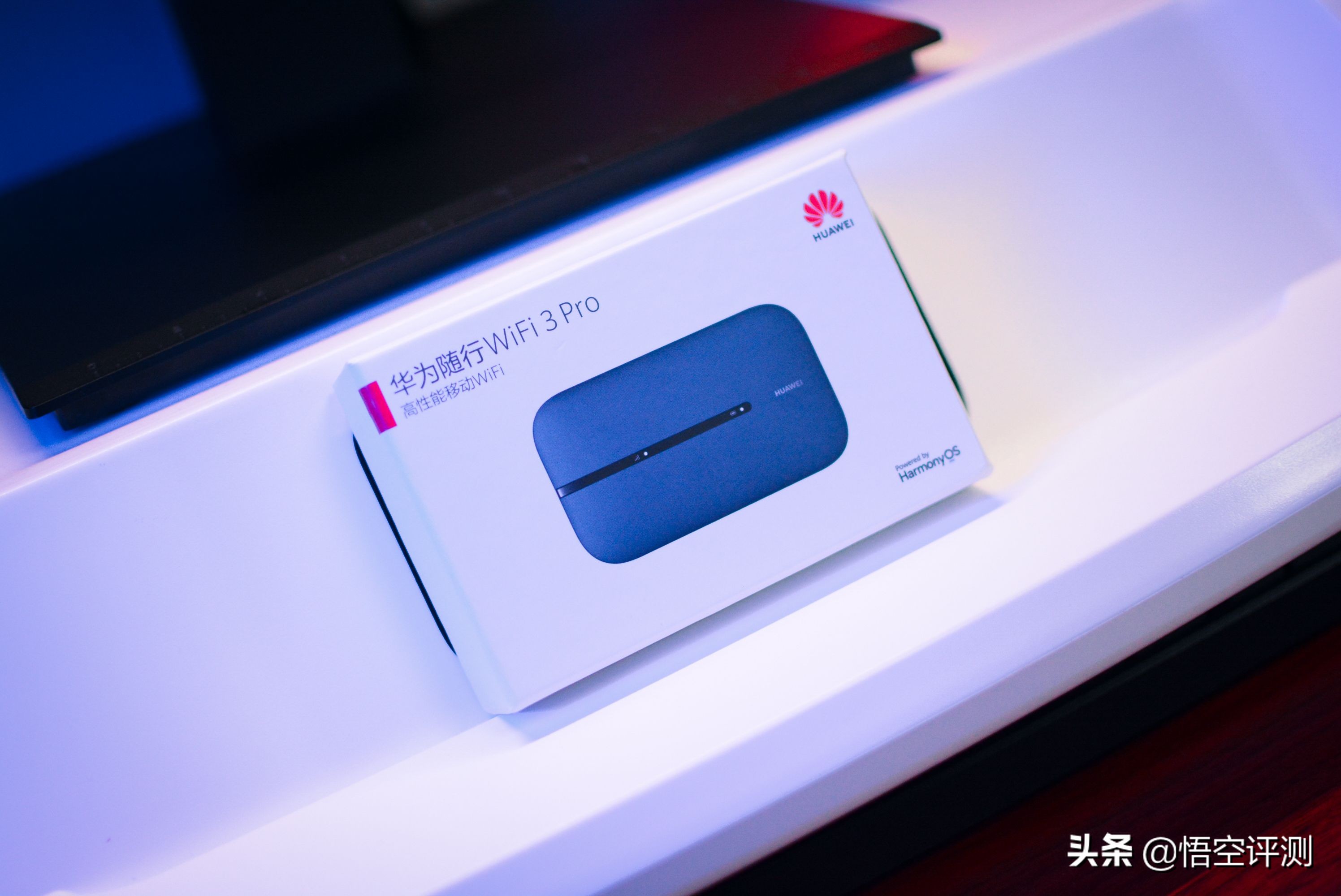 How strong are Huawei routers?Credit card-sized battery life of 12 ...