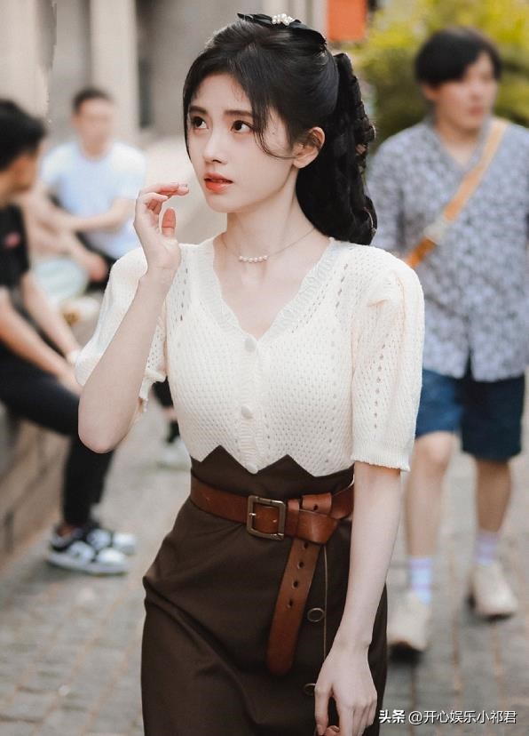 Ju Jingyi's 