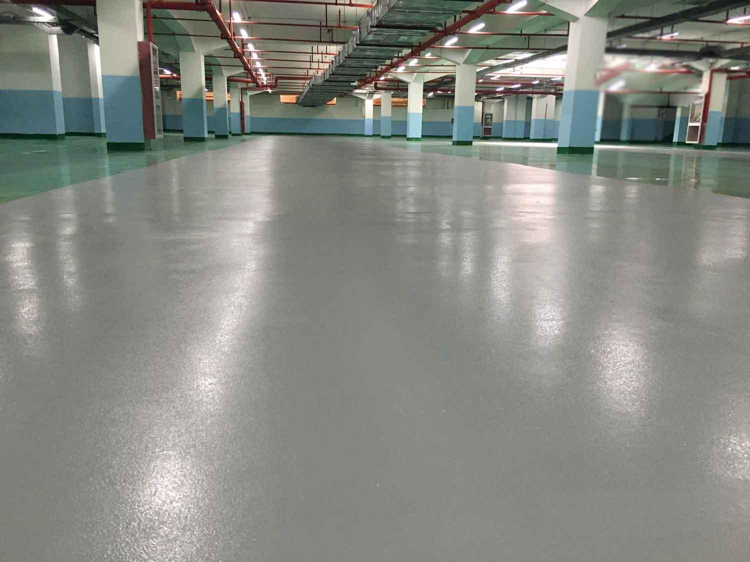What are the advantages and disadvantages of waterbased epoxy floor