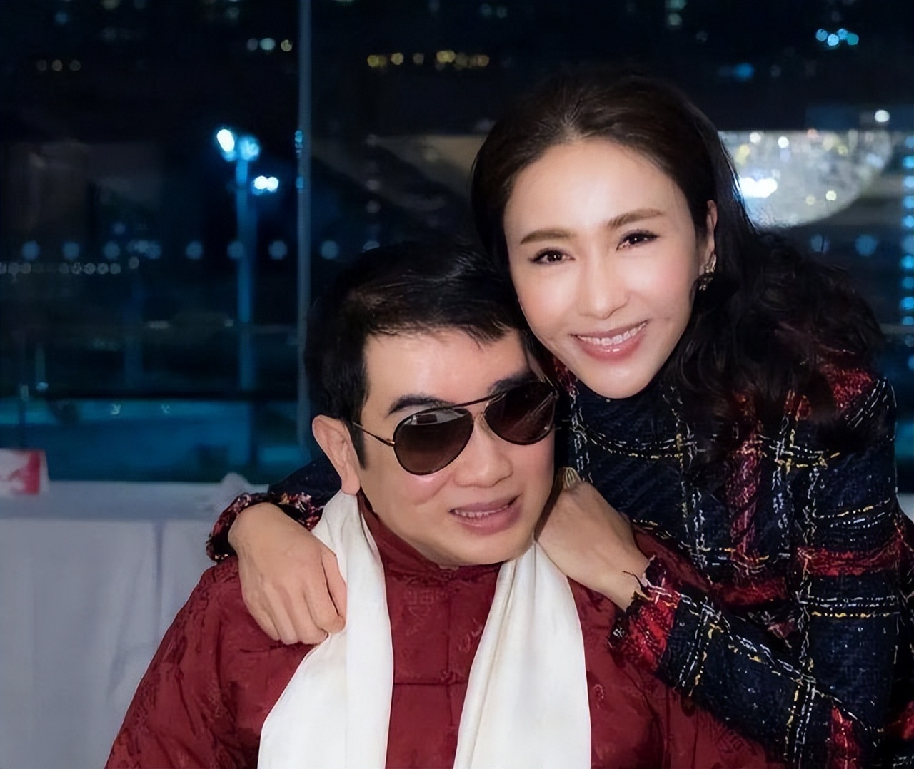 Gigi Lai Married To A Disabled Rich Man Who Is 15 Years Older A