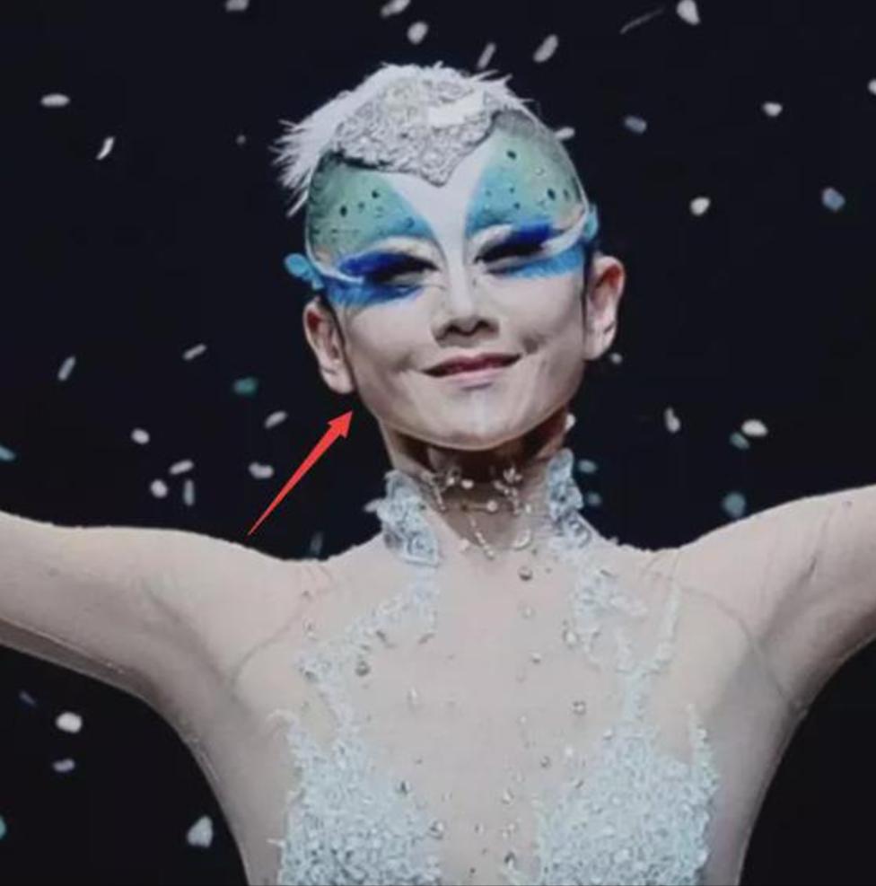 At the age of 64, Yang Liping, who is "naked", will no longer be forgiven by the world this time