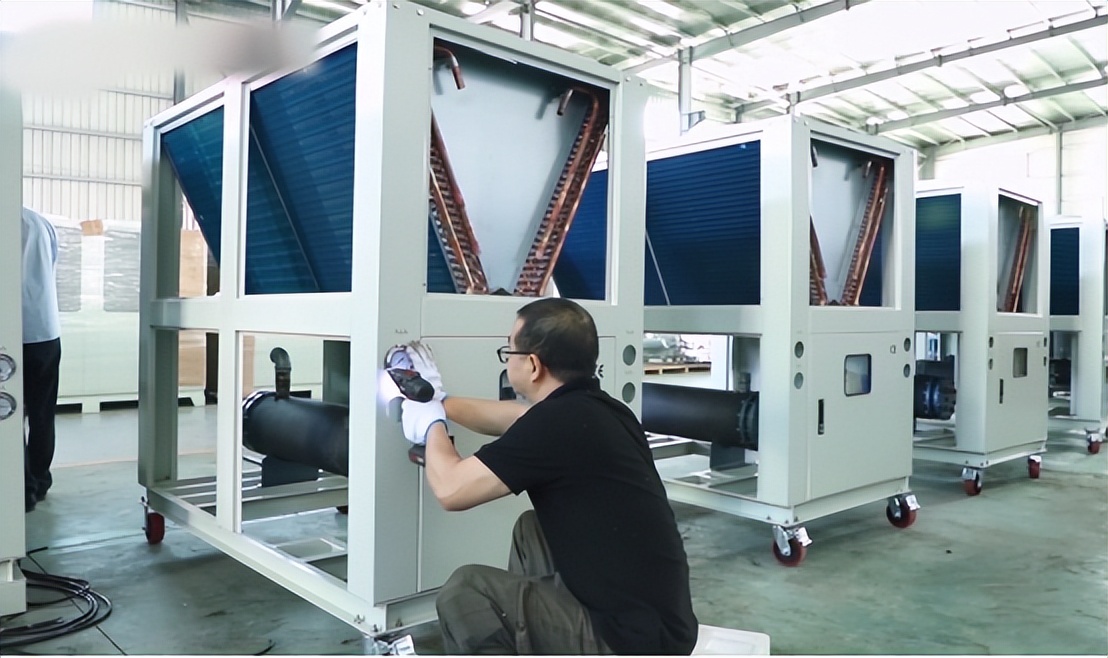 What are the common faults of industrial chillers?How to deal with it