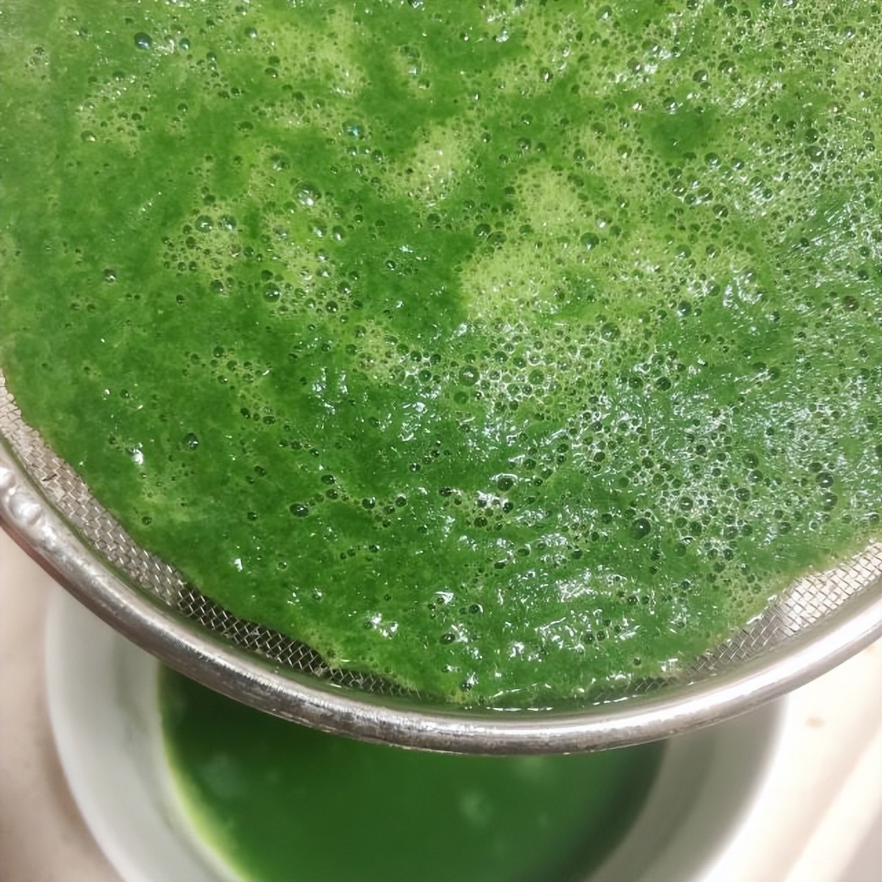 Wormwood Pork Floss Green Dumplings iNEWS