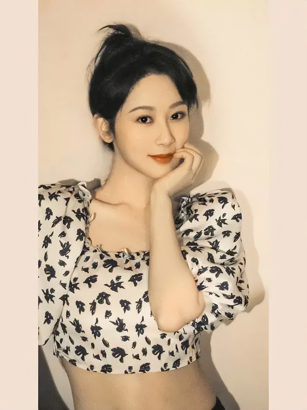 Yang Zi, who was born as a child star, has grown Tingting Yuli - iMedia