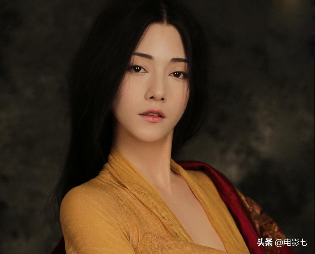 300 million box office in 2 days!