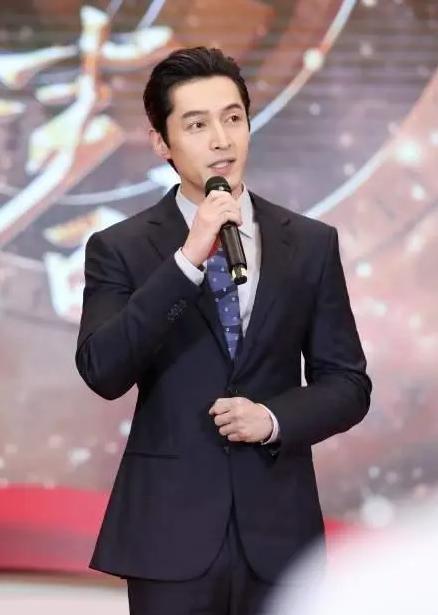 Hu Ge's current status after marriage is revealed: Pale and tired, his ...