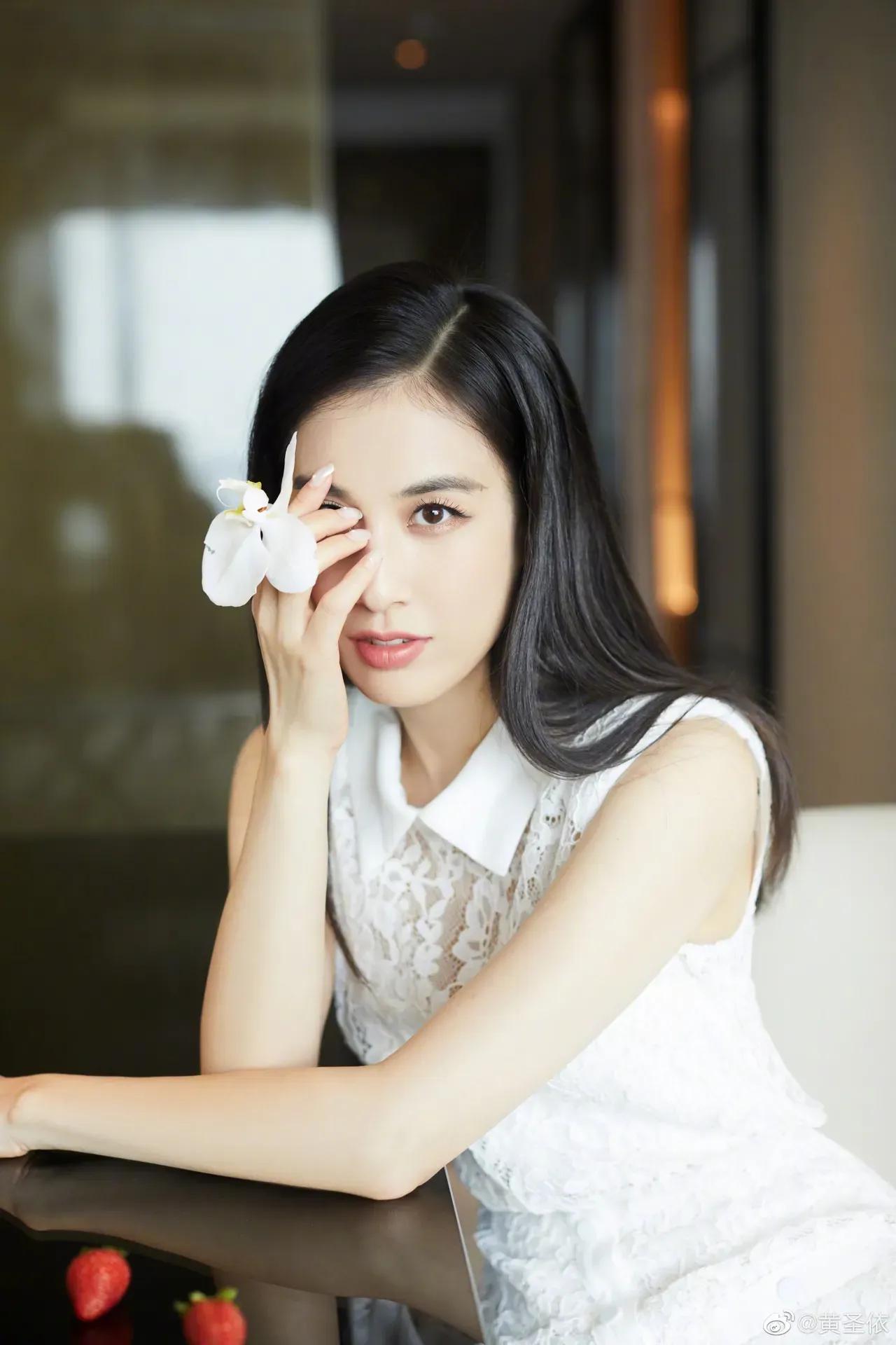 Huang Shengyi is a beautiful girl - iMedia