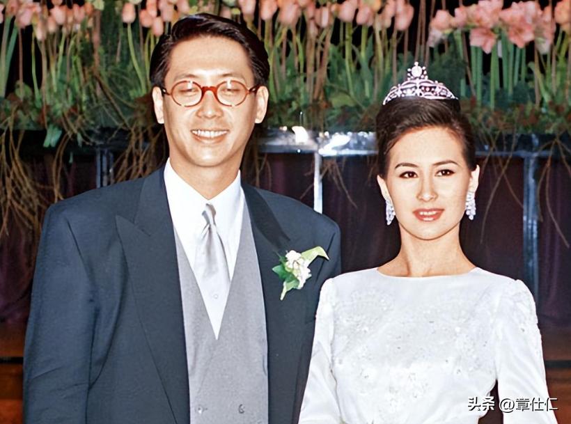 All 42 Billion In Hand! Li Jiaxin's Son Took Over The Family Business ...