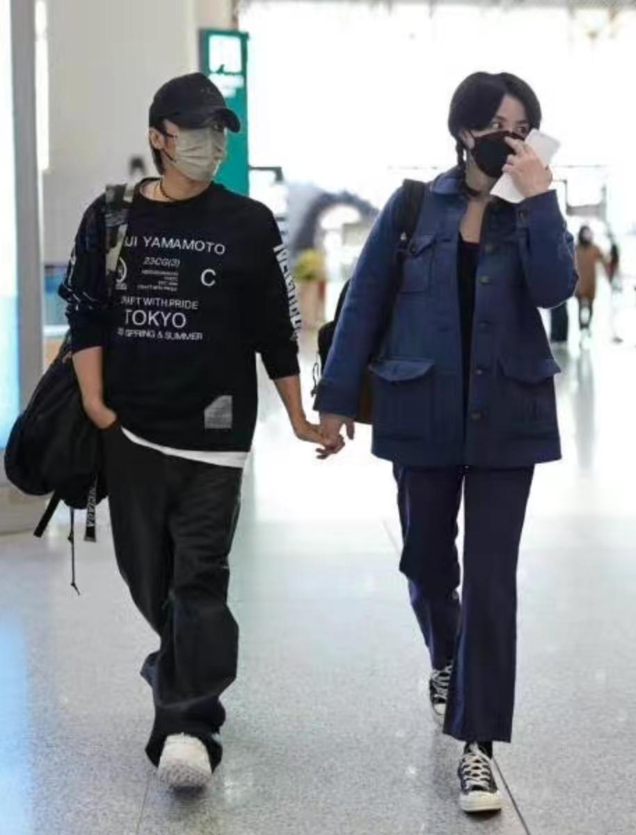 Faye Wong and Nicholas Tse rarely fit together to show their love ...