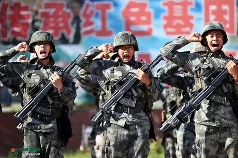 For the first time, the PLA's high-burning joint combat confrontation ...