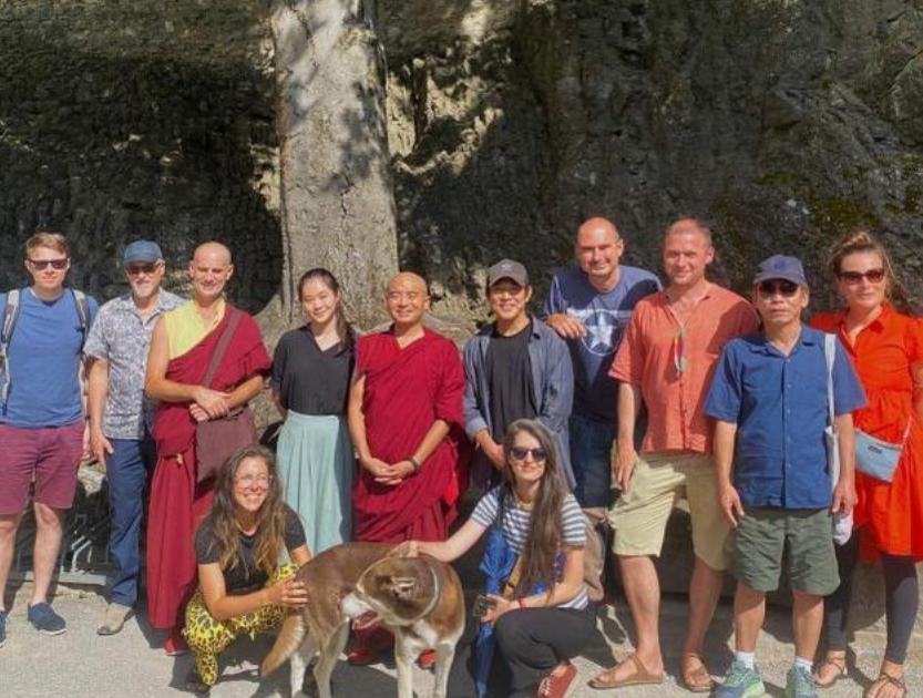 Jet Li's father and daughter vacation in Europe!The 59-year-old is in ...