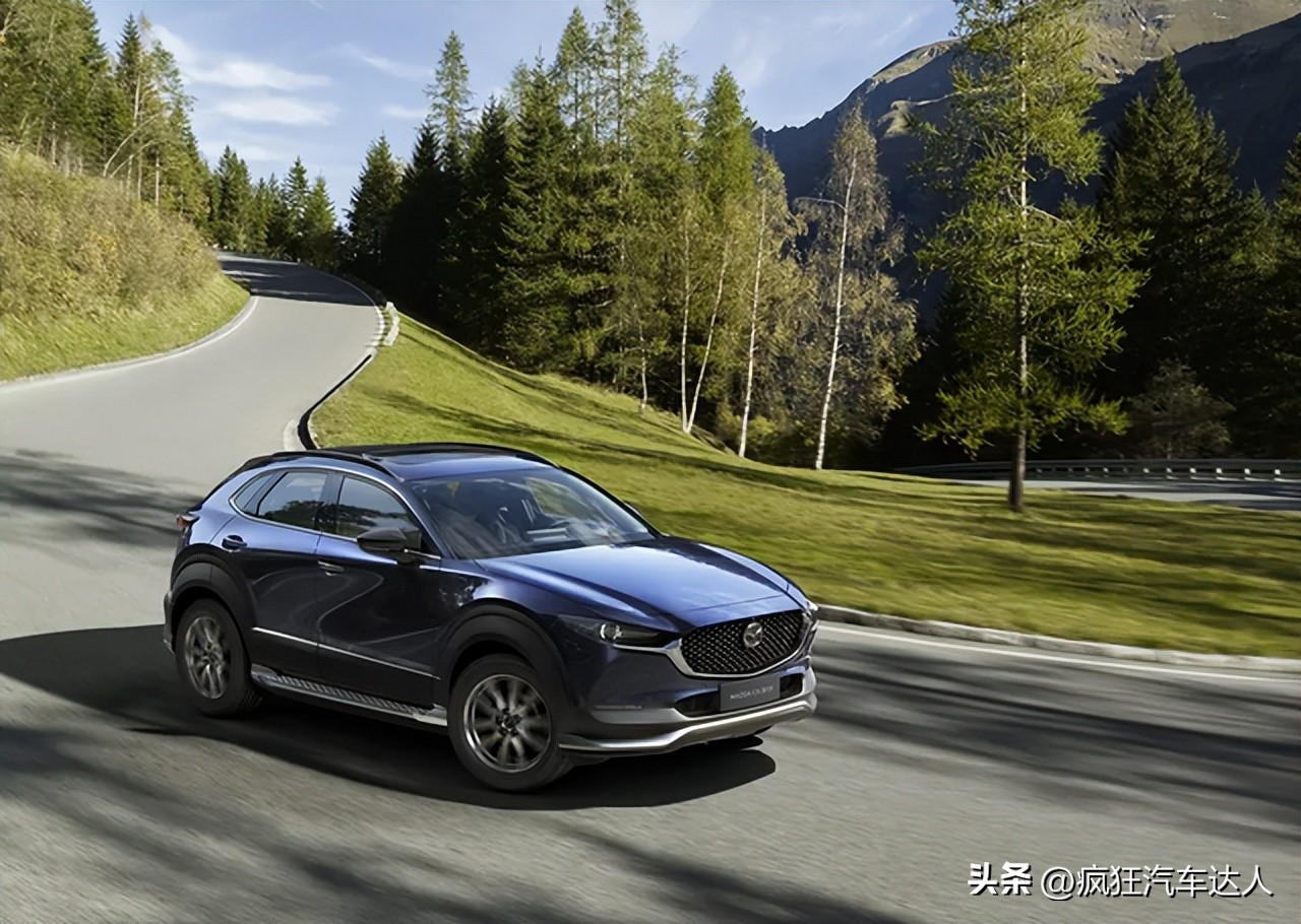 Do you need to press the clutch when braking? Veteran driver No more