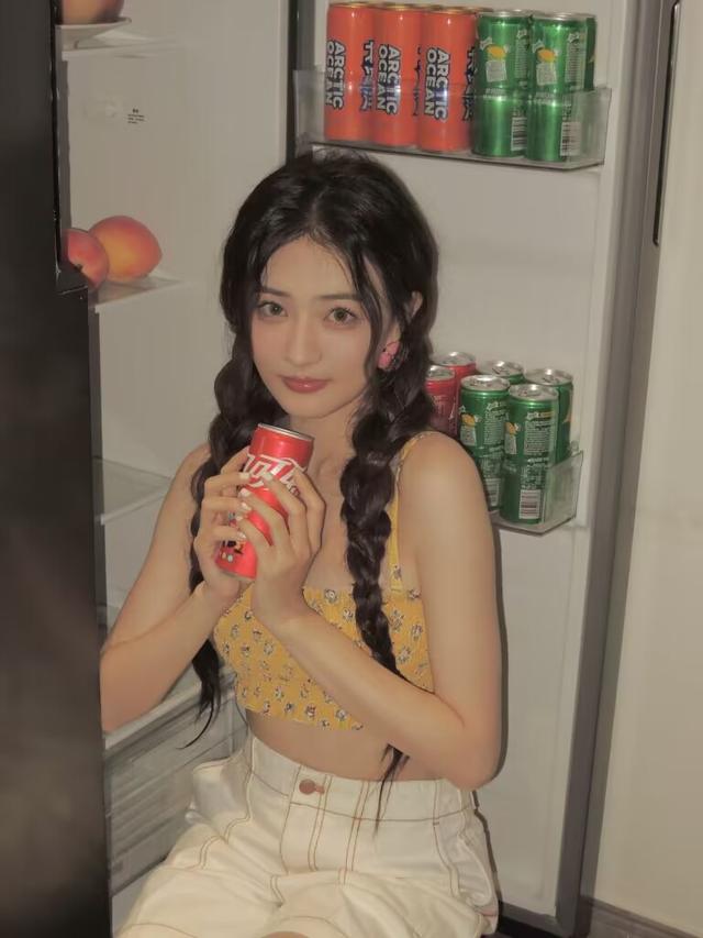 Xu Lumei arrived again!The clothes are simple but not simple ...