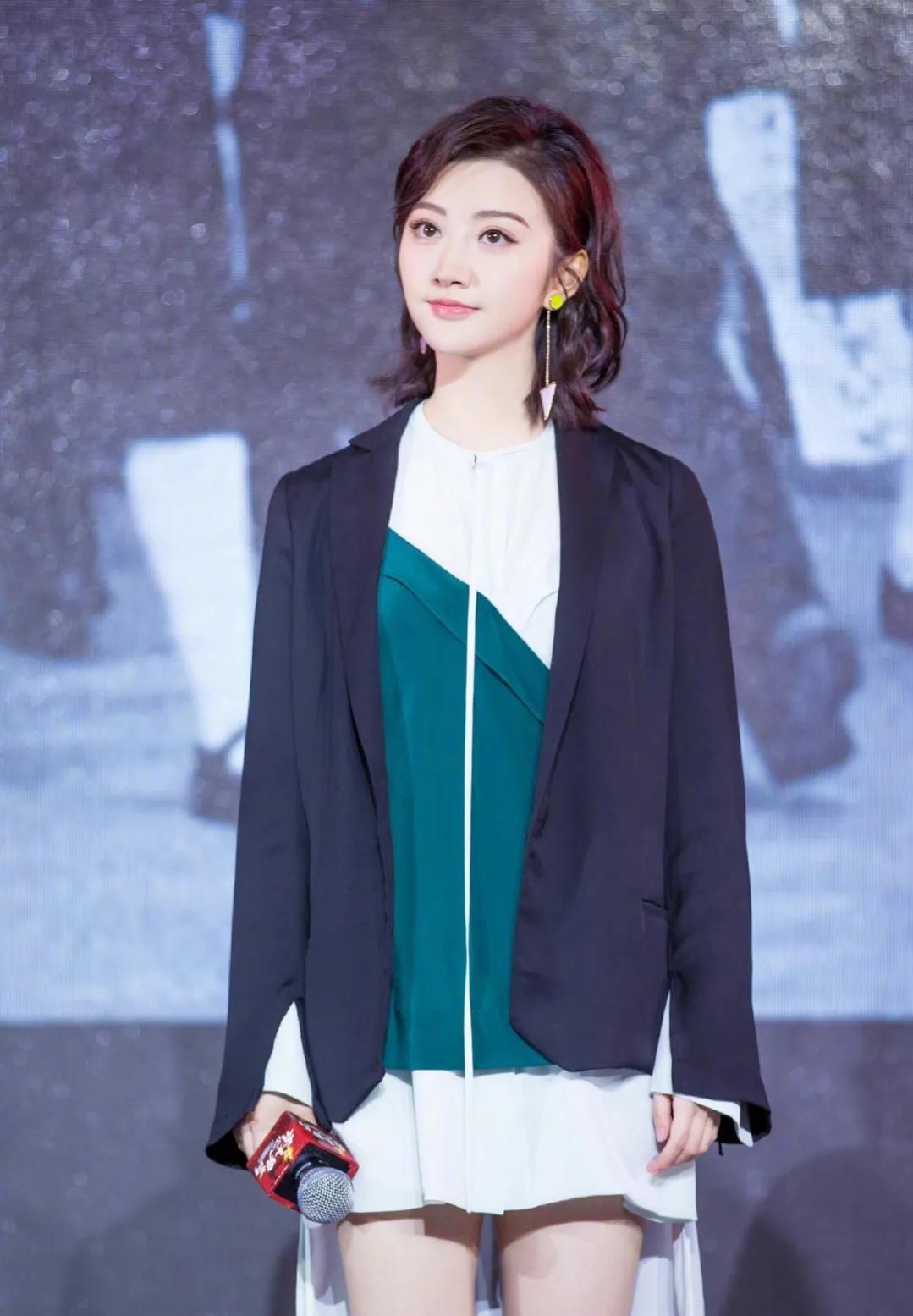 Jingtian Qinghe Men's High School's press conference event site ...