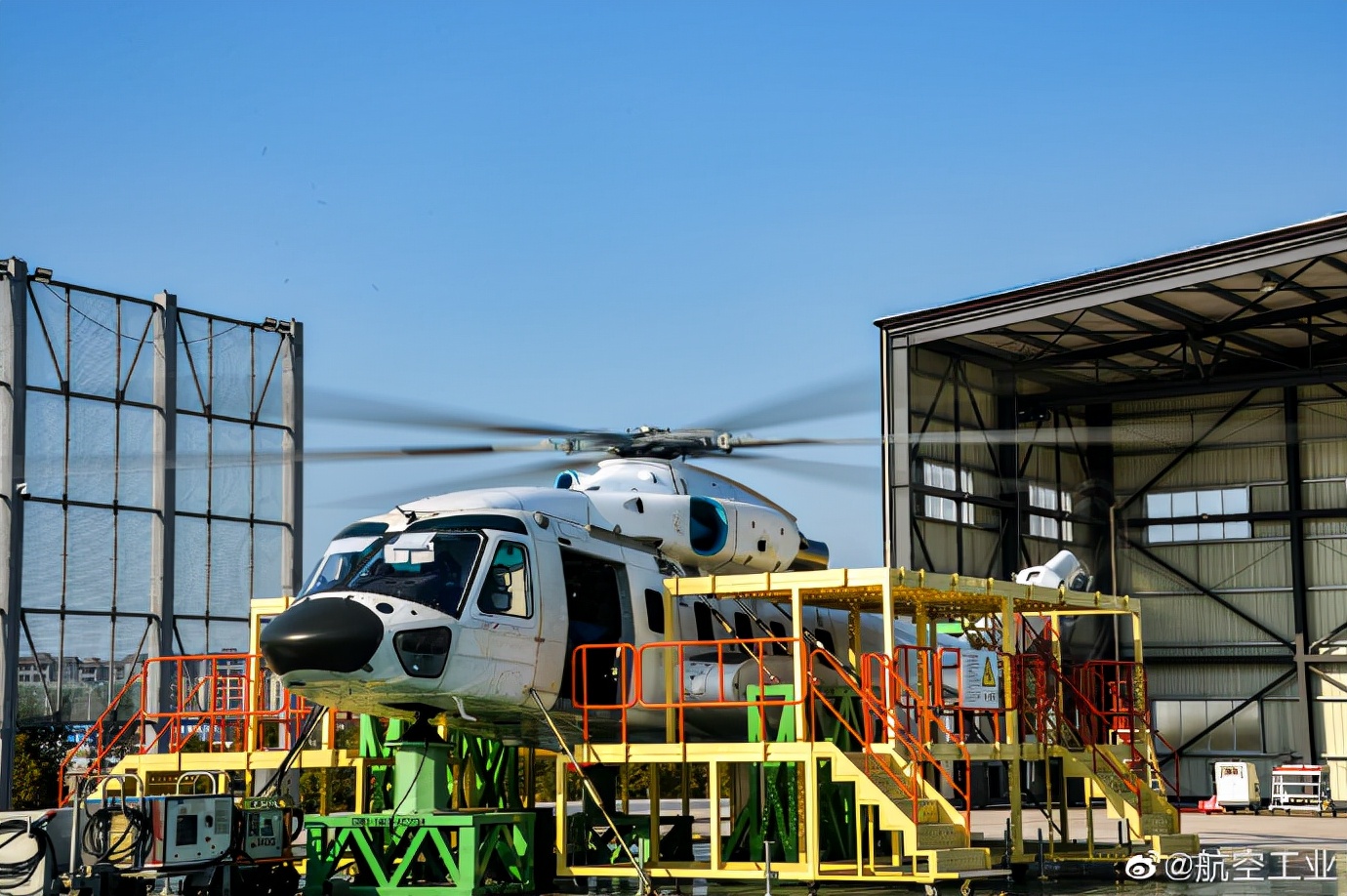 Straight 20 nose heavy fuselage!New Iron Bird Helicopter Test