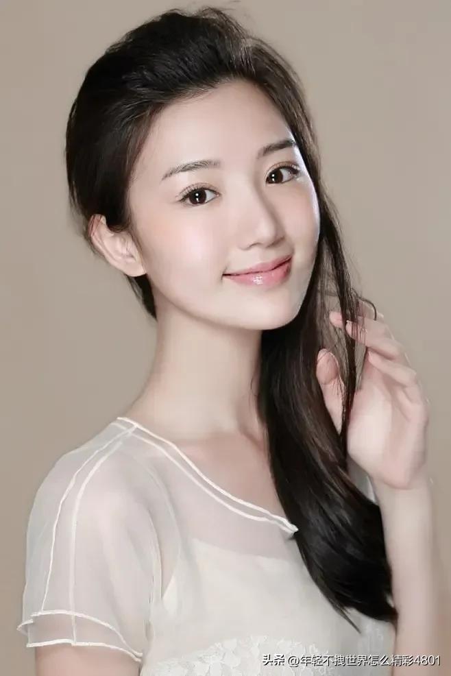 Mao Xiaotong is a beautiful girl who works hard and is strong, her ...