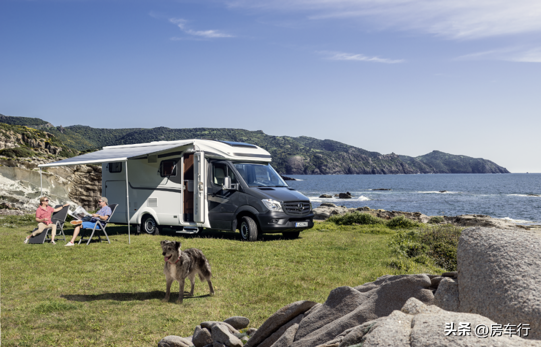 The number of RV registrations in Germany fell by 12.2 in the first