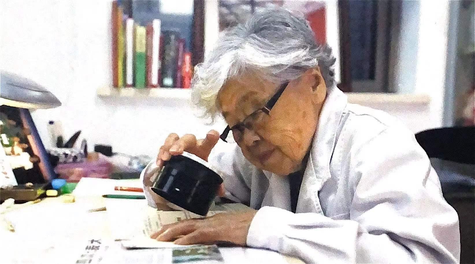 The female doctor came back from abroad alone at the age of 37, cured ...