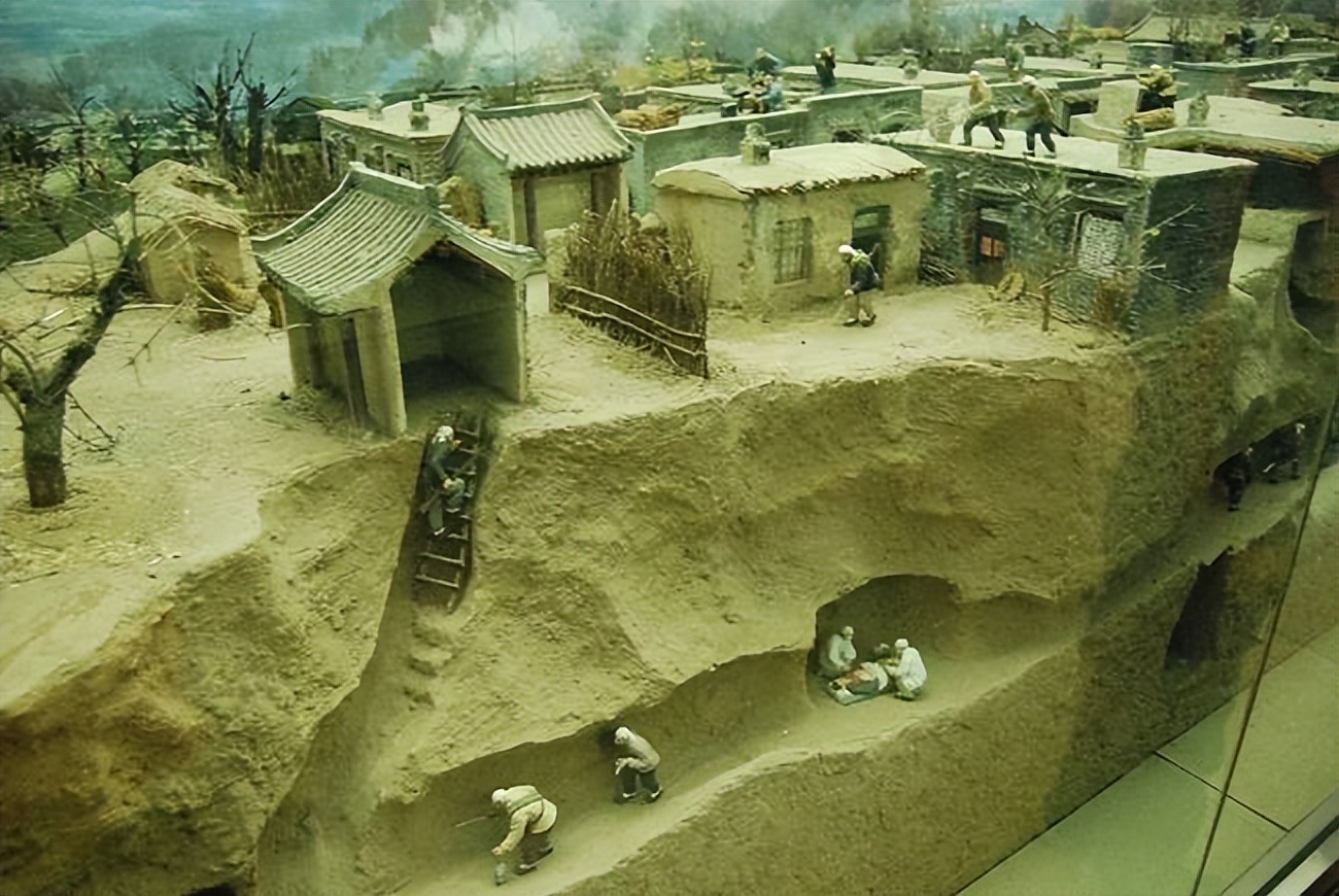 What is the real "tunnel warfare" in history?determine the direction of