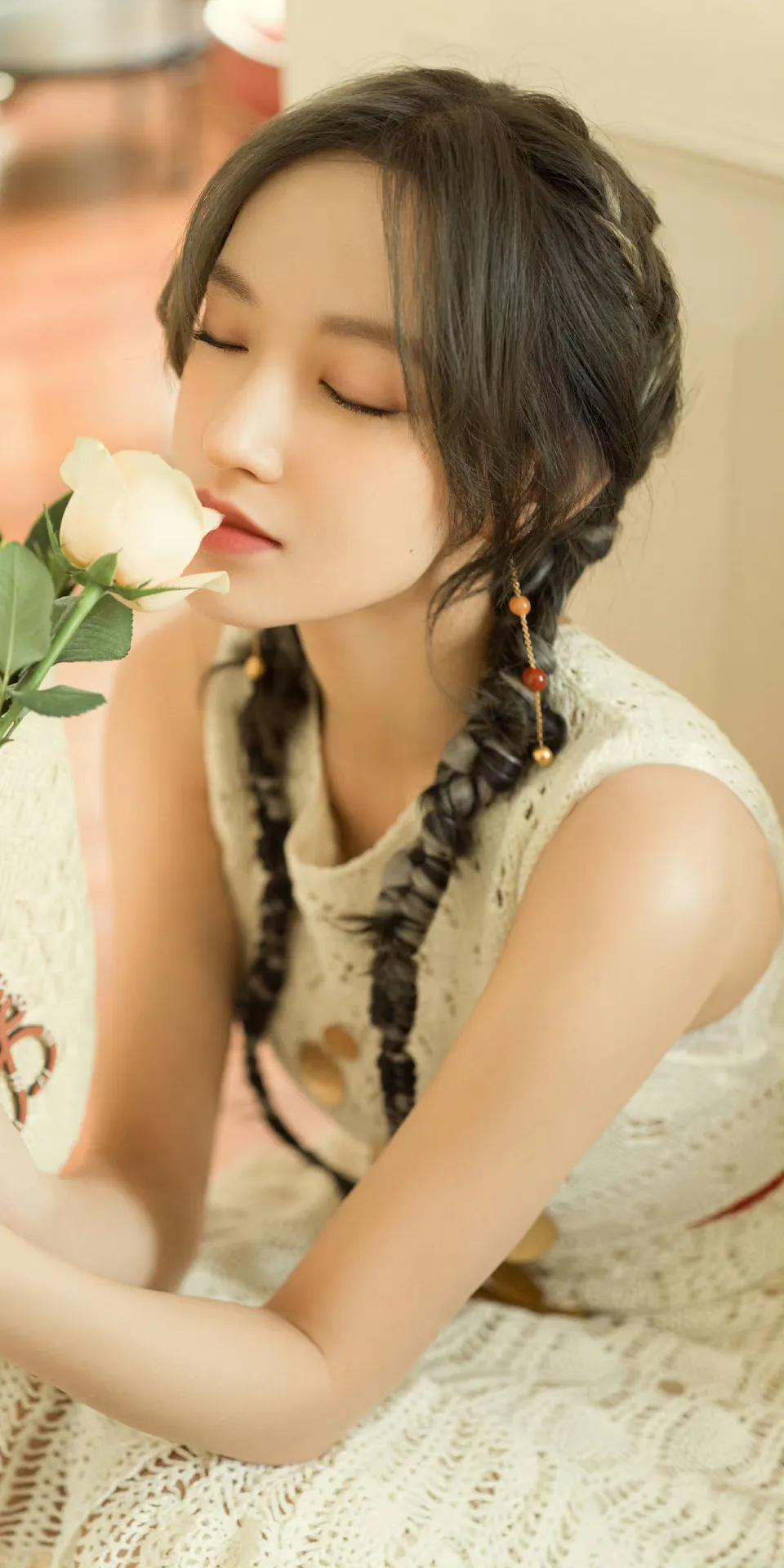  Mori fishbone braid photo - Cheng Xiao - iMedia