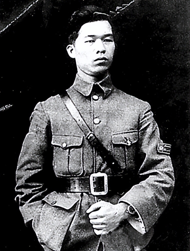 Hu Yimin assisted Soong Ching Ling in rescuing Deng Yanda - iMedia