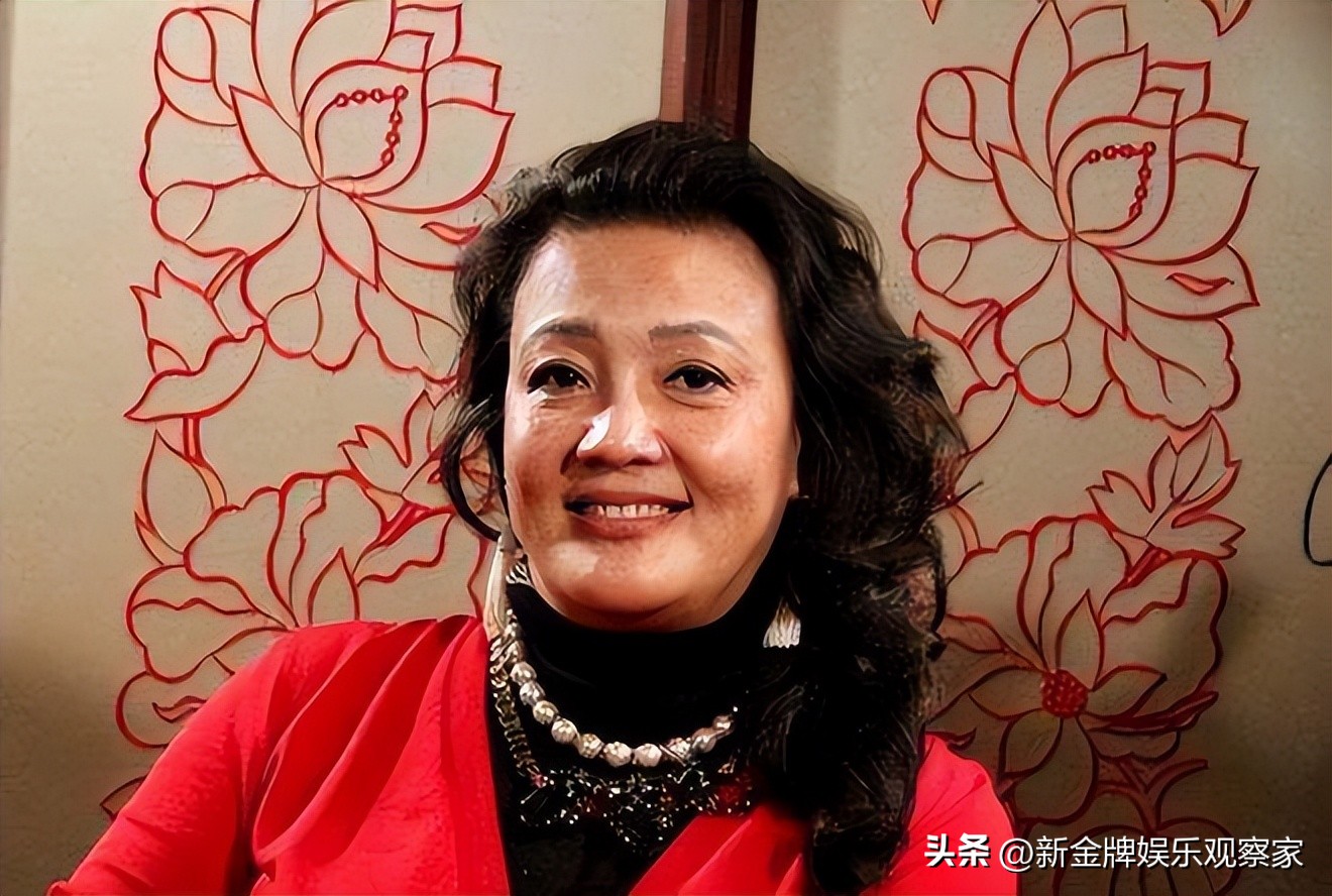 Mother S asked Zhang Lan to take her baby back to Beijing and needed a