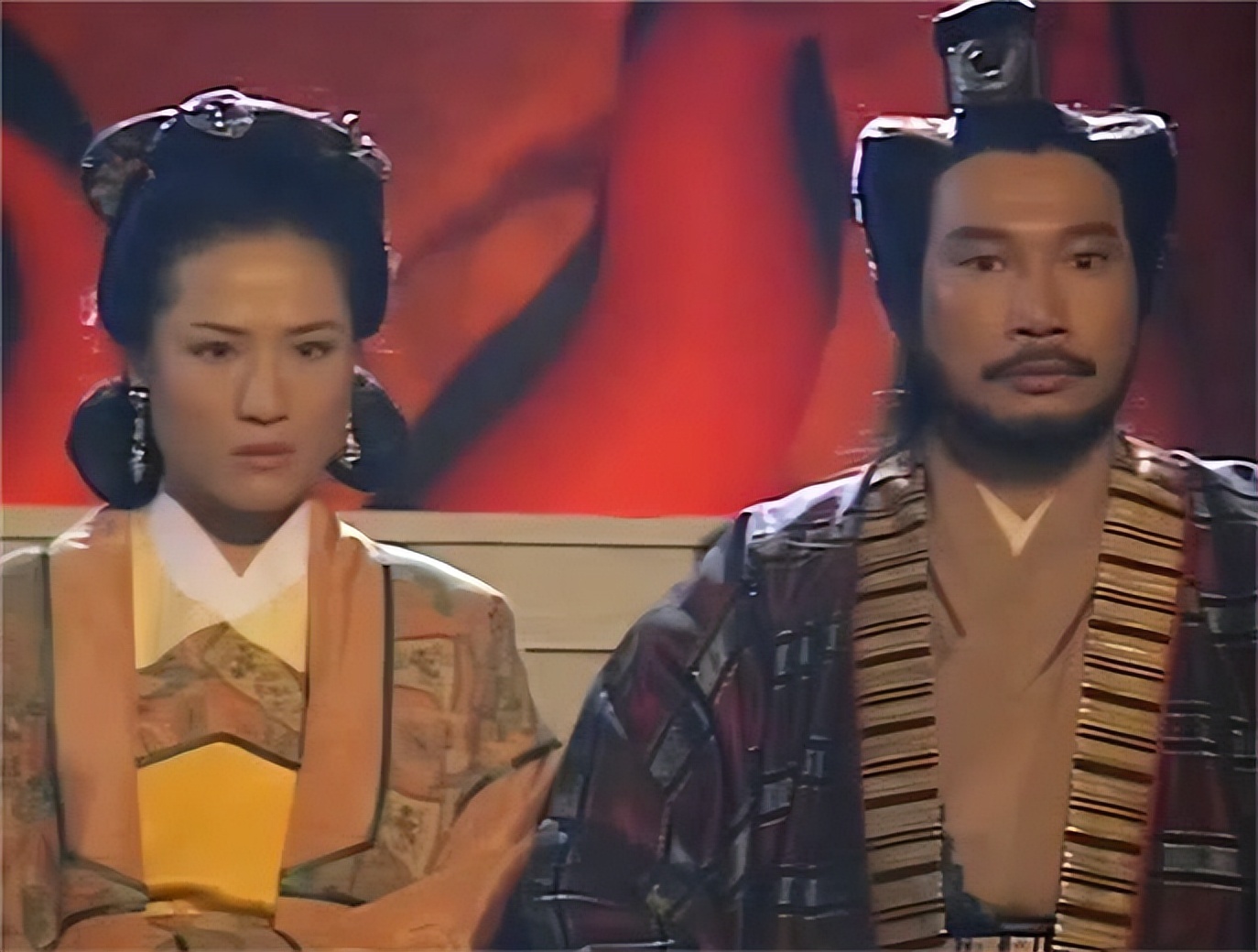 Yang Dingtian is actually Guo Jing's son?Link his surname, weapon, and ...
