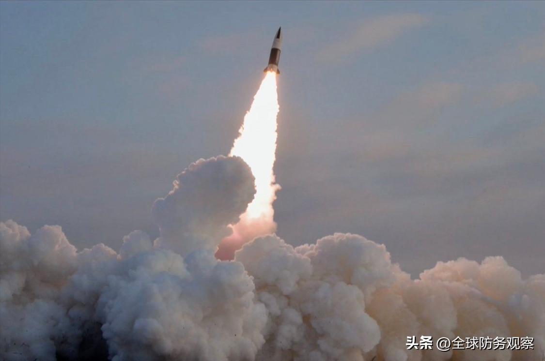 10天5次飛彈試射，半島敢於亮劍，美軍航母不敢挑釁，黯然撤離