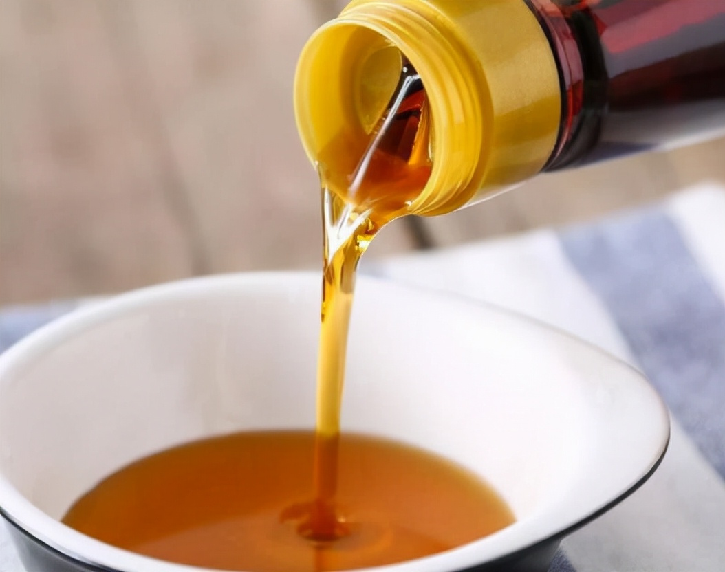 What is the difference between "sesame oil" and "sesame oil"?There is a