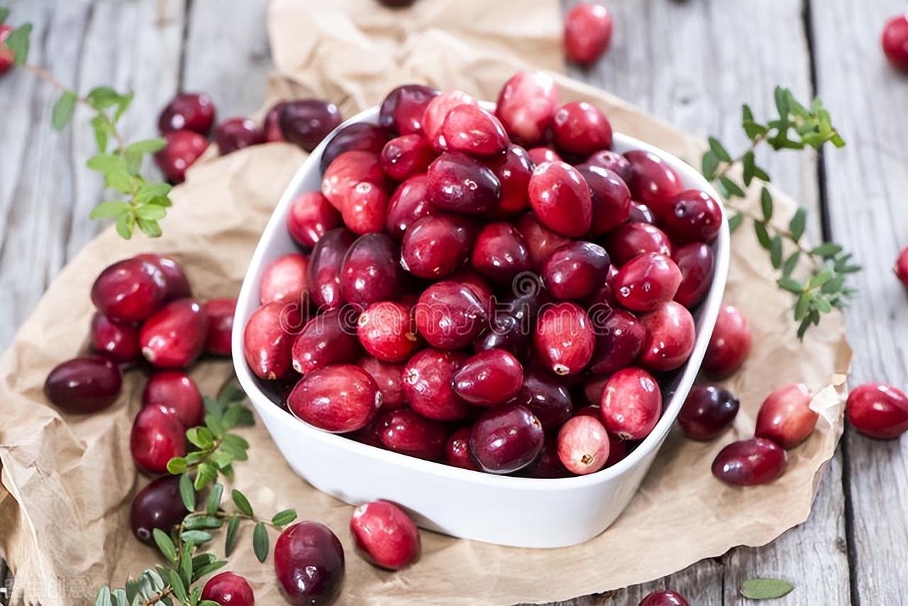 How many calories are in cranberries, can you eat them casually? iNEWS