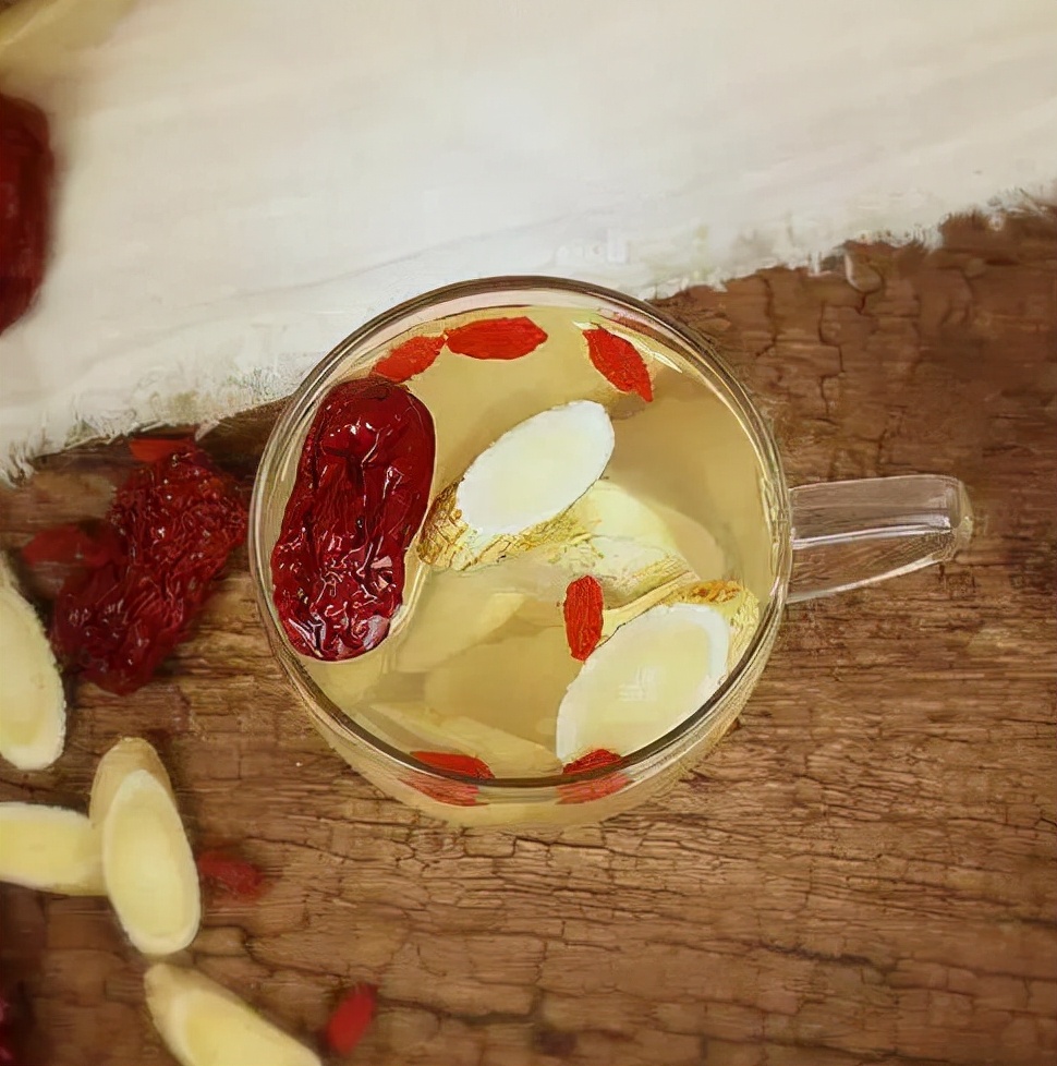 Why do people lose weight by drinking astragalus water often?Note The