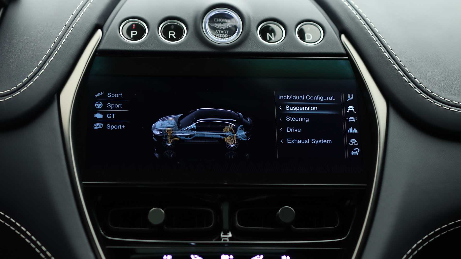 Aston Martin DBX 707 released!707 horsepower, breaking 100 in 3.2