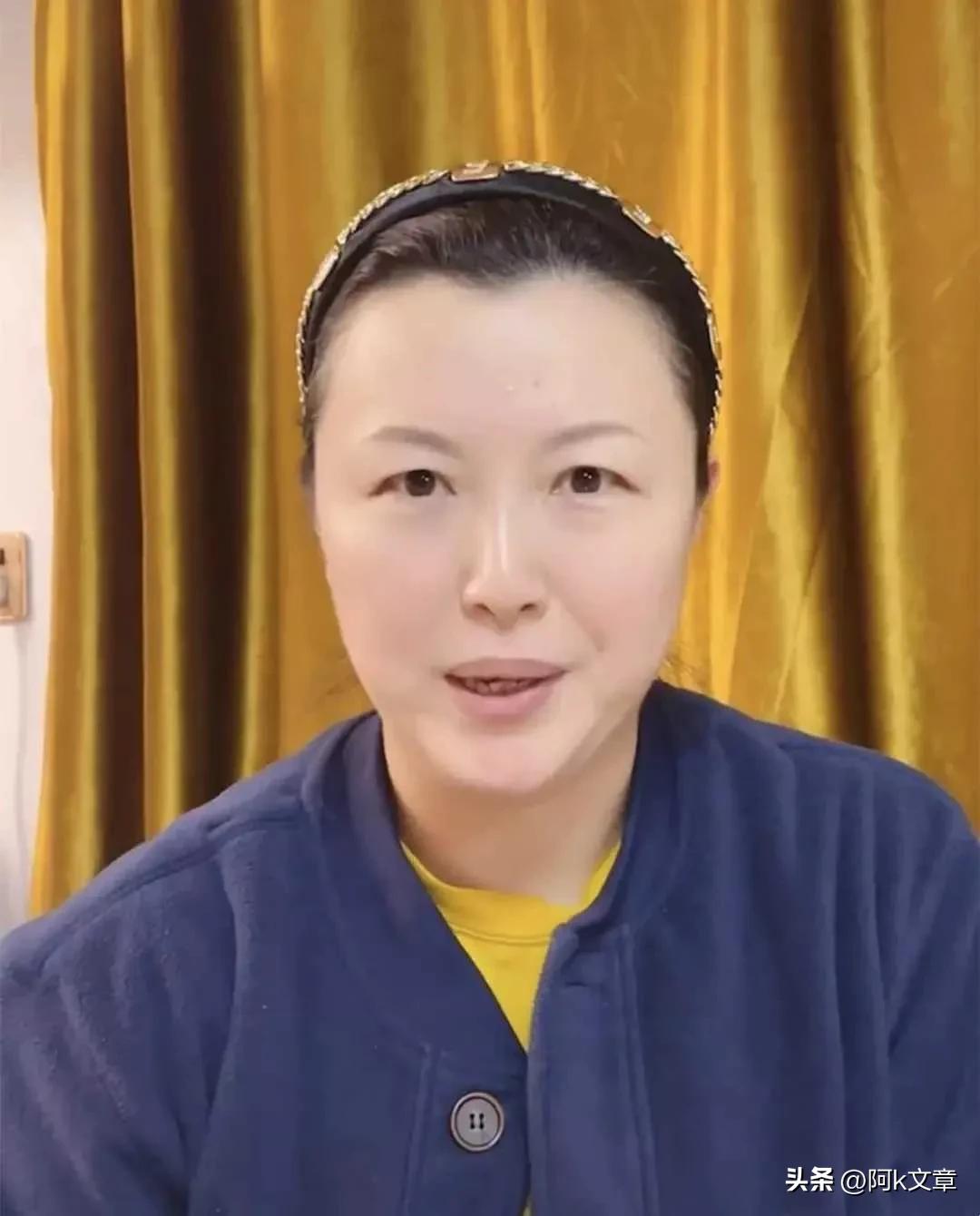 54-year-old Qin Weidong seldom shows affection - iNEWS