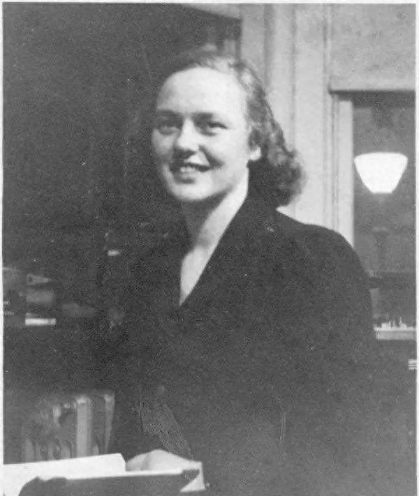 The American Female Atomic Bomb Expert Defected To China And Herded the-american-female-atomic-bomb-expert-defected-to-china-and-herded