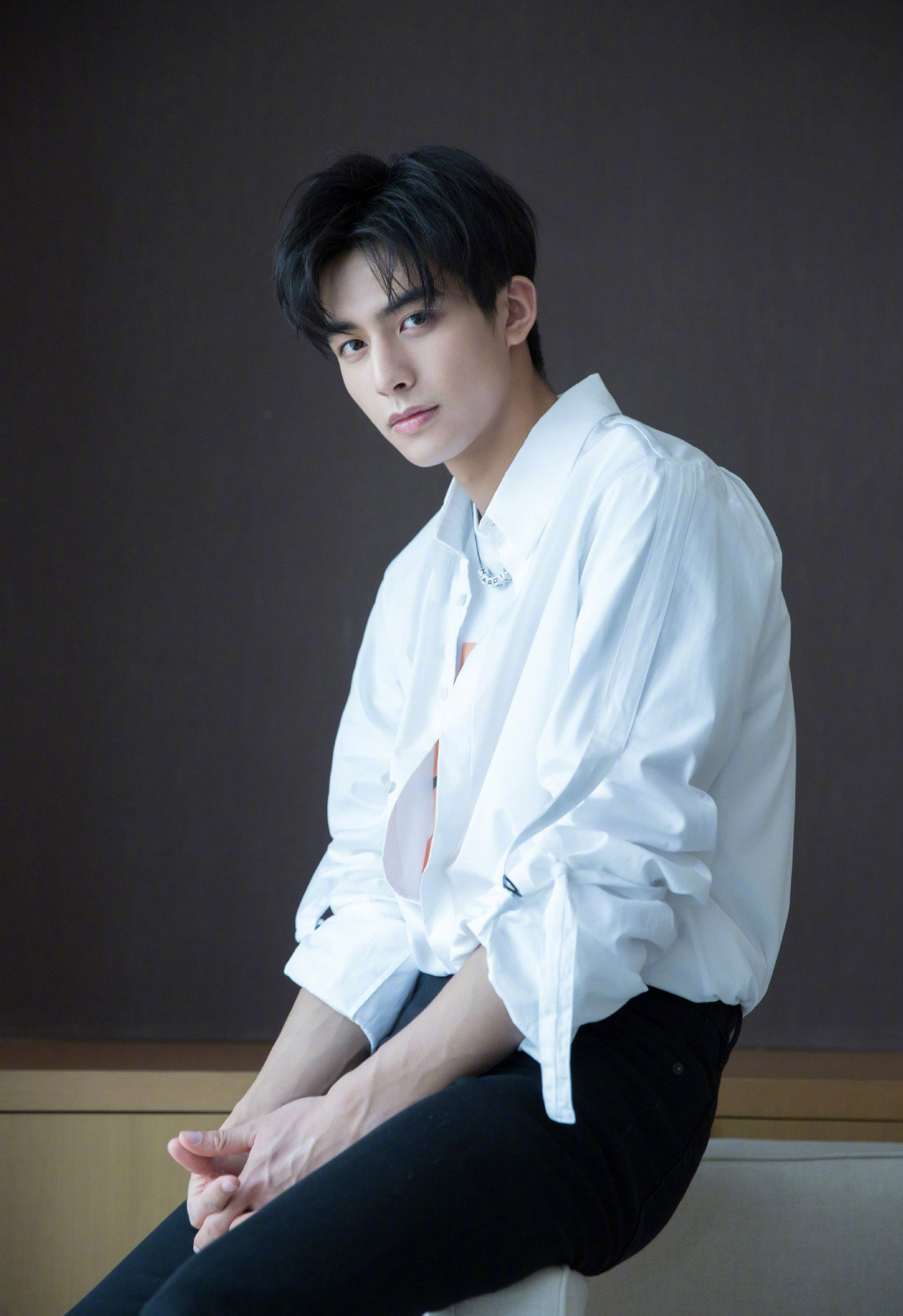 Song Weilong was revealed to be in a relationship, and Bai Lu was ...