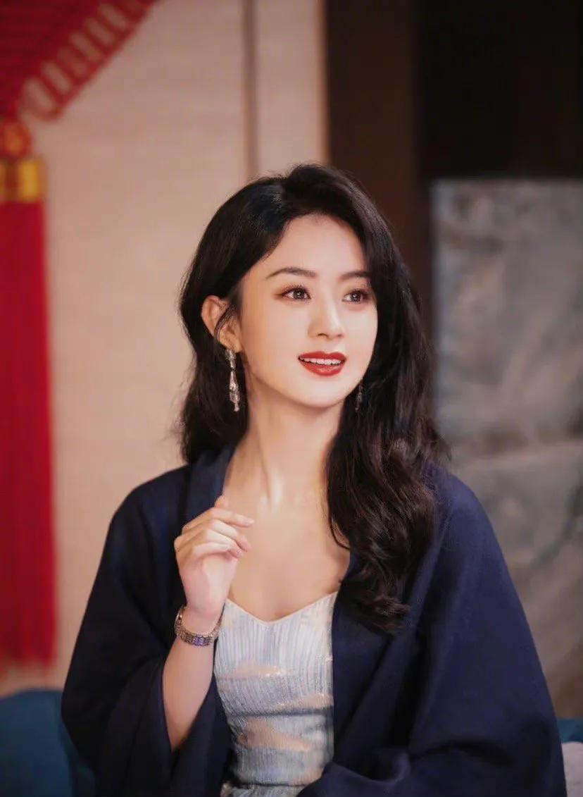 Zhao Liying's new drama is completed - iNEWS