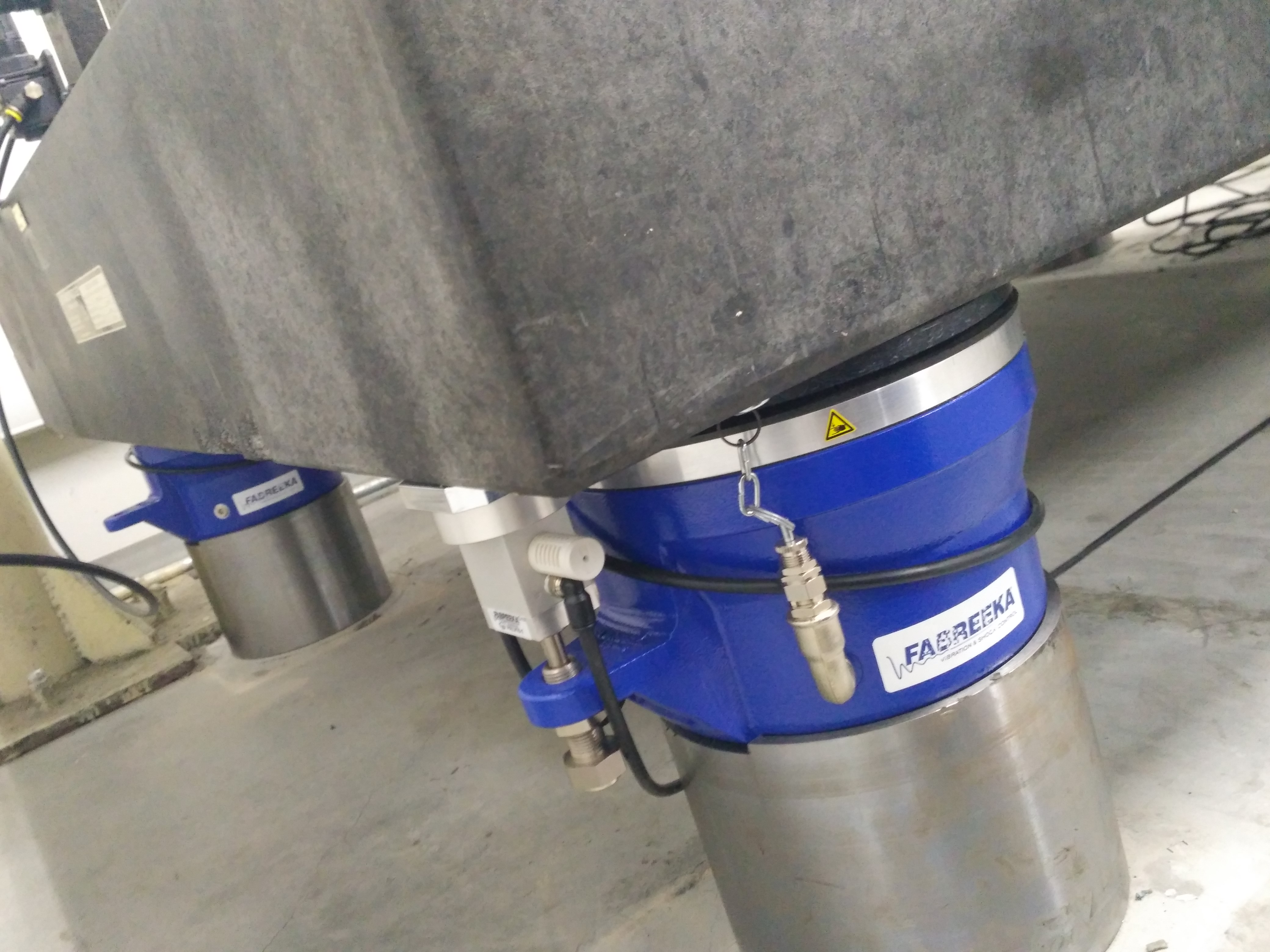 Precautions for the use of industrial air spring shock absorbers iMedia