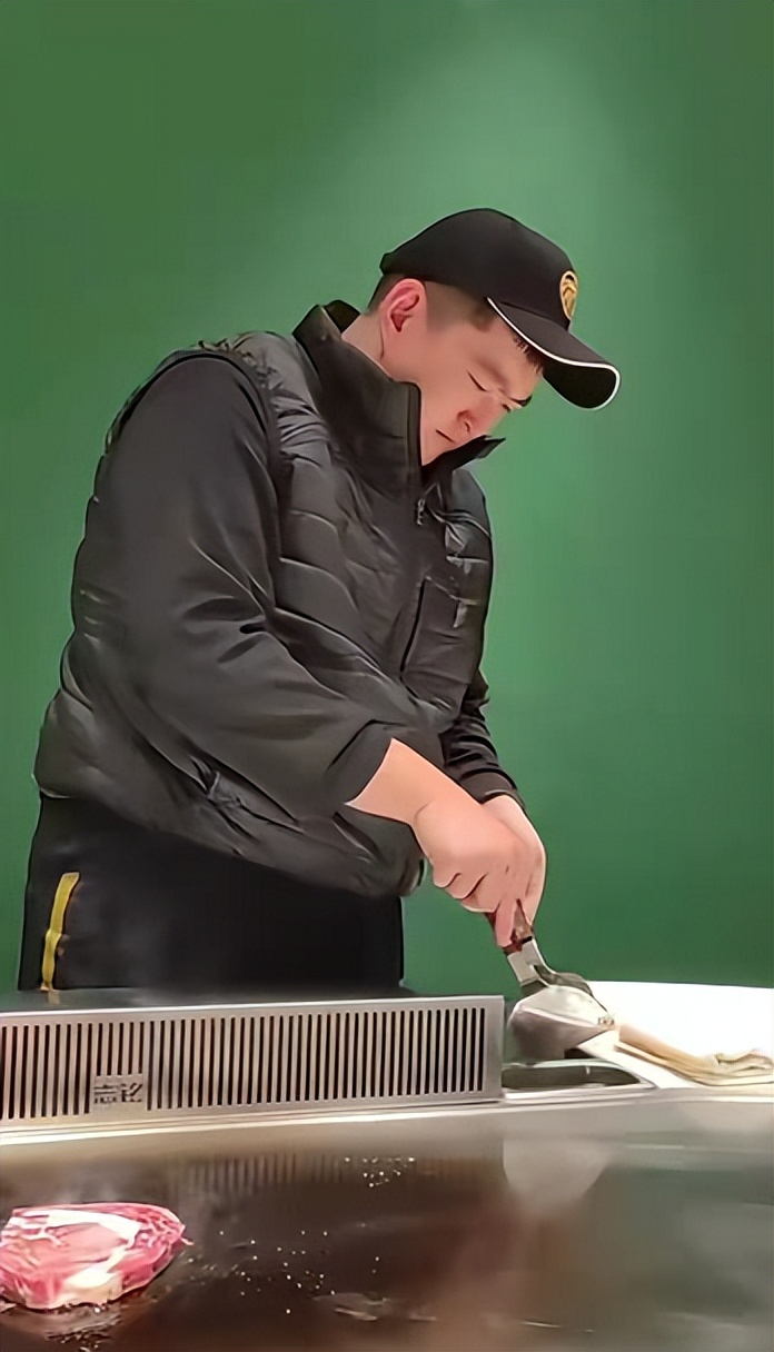 Zhao Benshan’s son has offended someone. He was ridiculed that he would