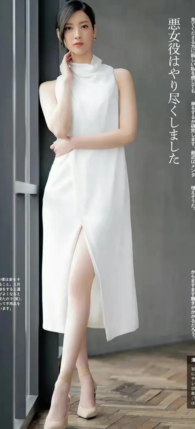 "Japan's most beautiful legs" supermodel Nanao - iNEWS 