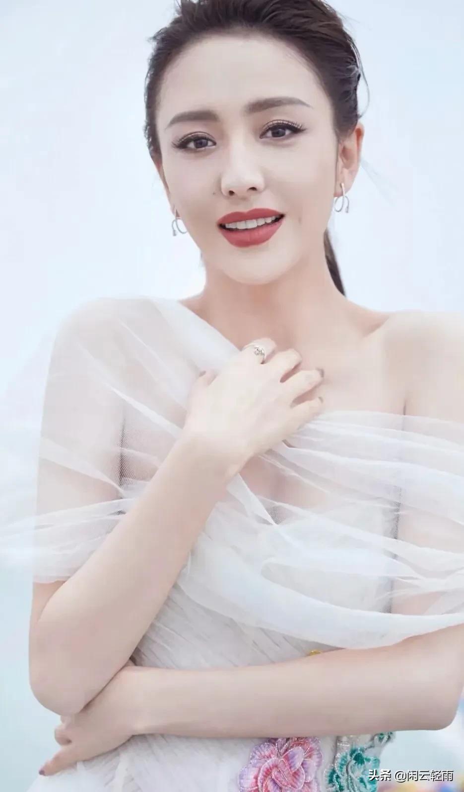 Porno aktyor Kerol Nash