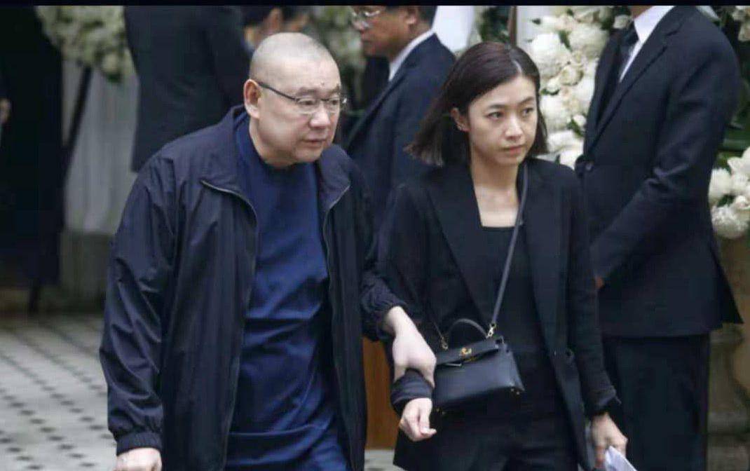 Why can Hong Kong's richest woman, Gambi, beat Li Jiaxin and Lu Lijun ...