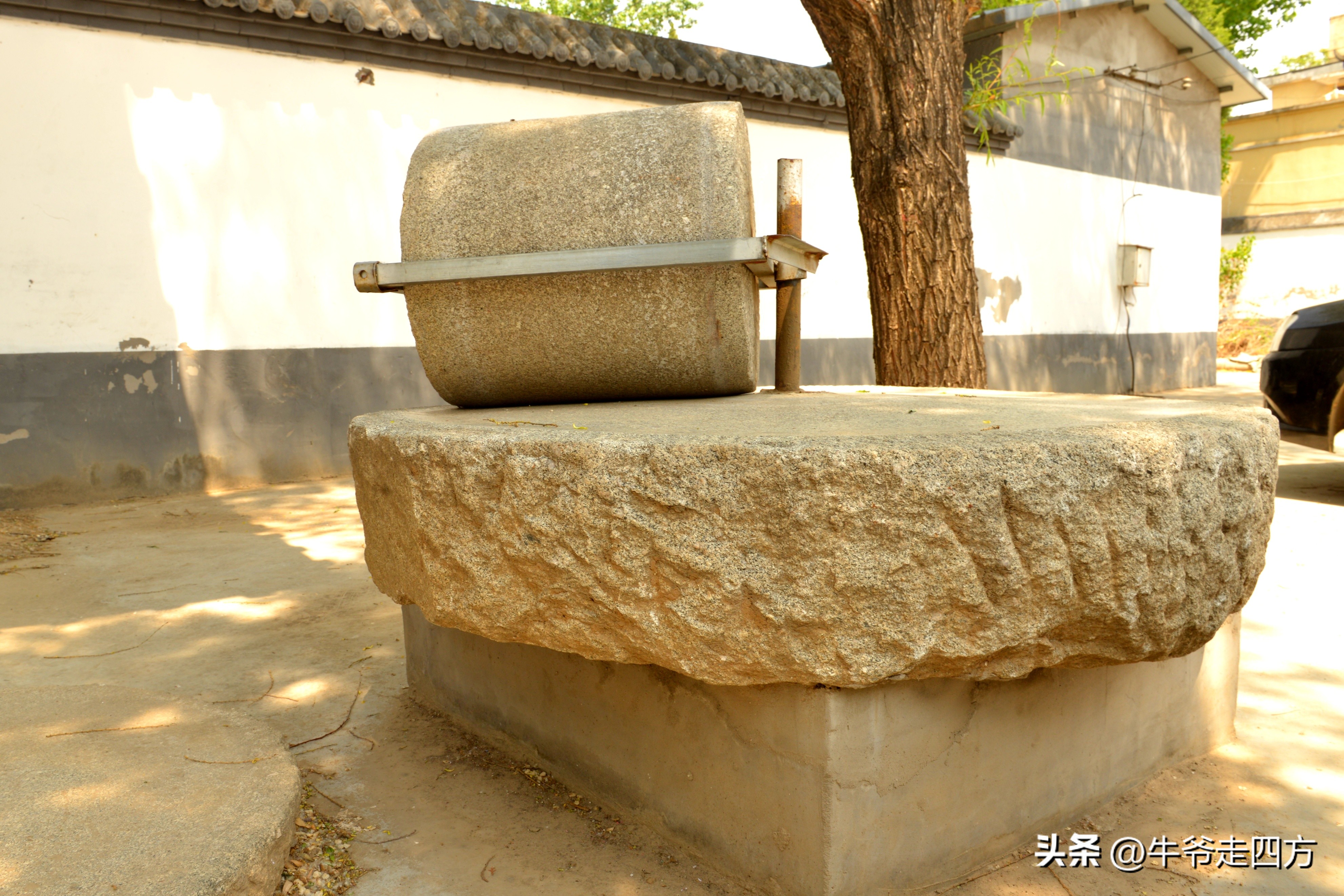 Li Daoyuan The former residence of Li Daoyuan, the author of the Northern Wei ...