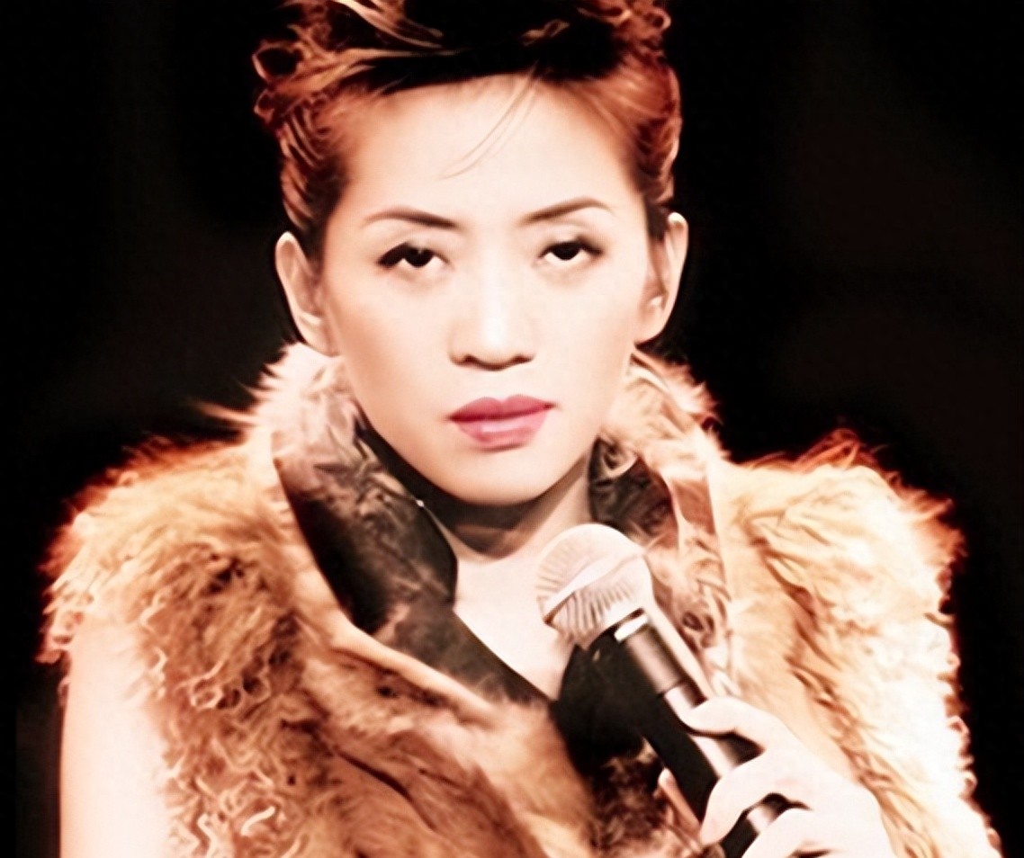 In 2003, when Anita Mui was dying, she told her bodyguards many times ...